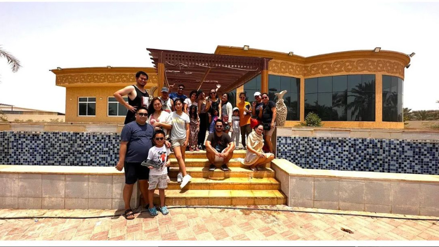 farm house birth party